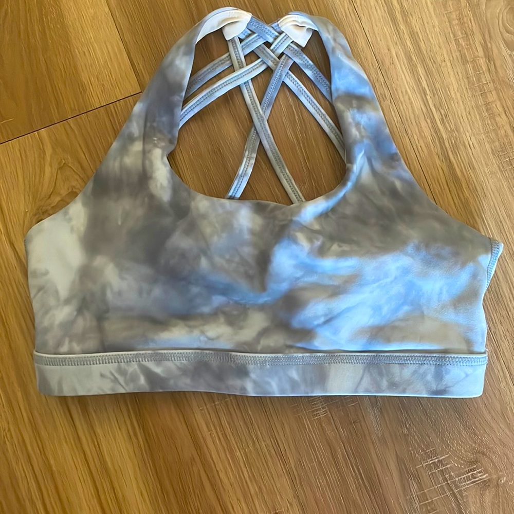Dani Munoz For The Peach light tie dye sports bra size M